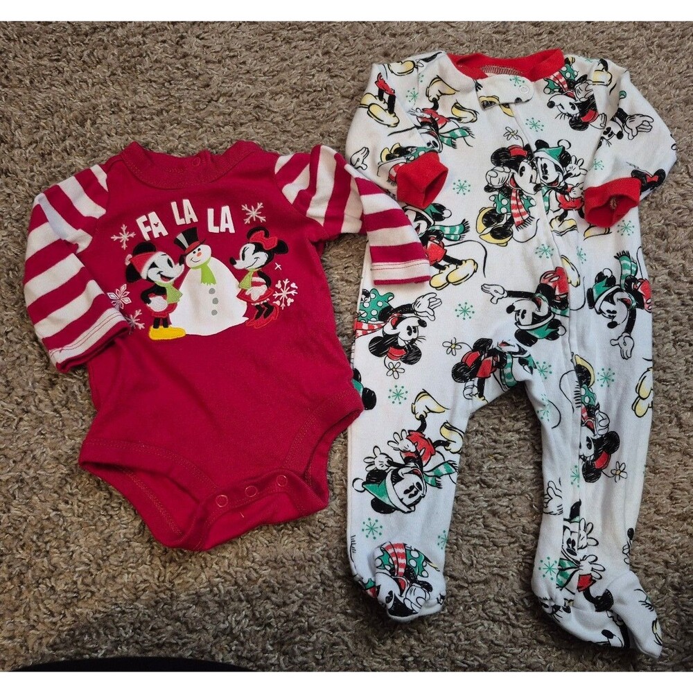 Disney Christmas bundle size 0-3 months